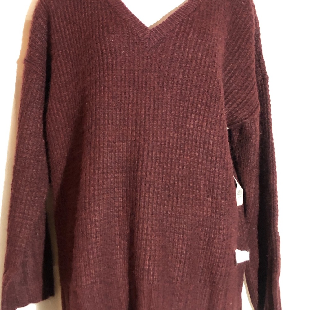 Cozy Burgundy V-Neck Sweater, New with Tags, by A.N.A Petite large